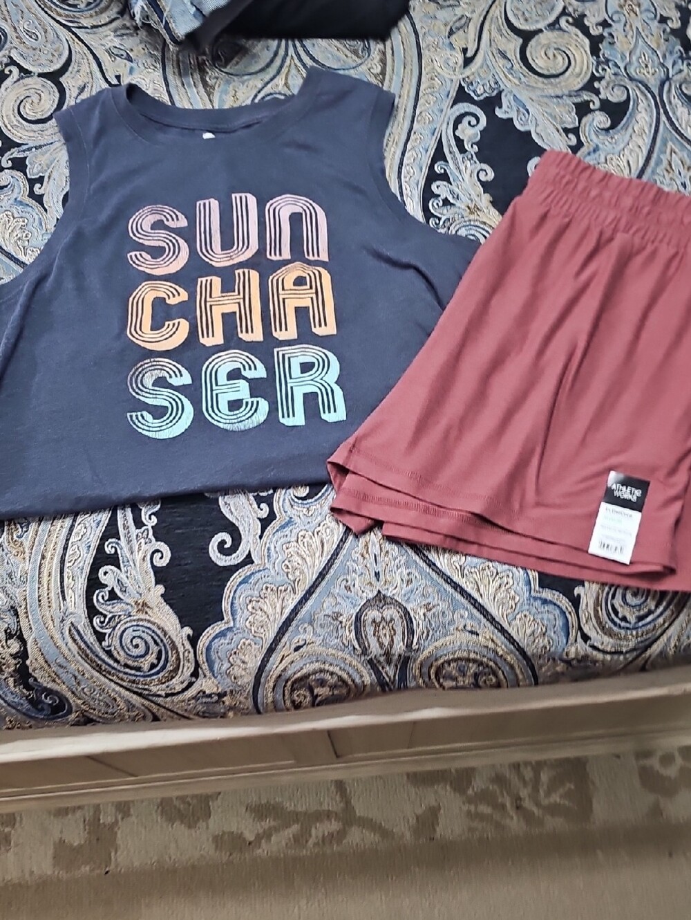 Womens Maurices Sun Chaser Graphic Tank with Athletic Works Mauve Shorts Size XL